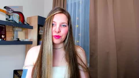 Snapshot of missyourann chatting on 04-12-26, 06:46 Anya online show from 04-12-26, 06:46