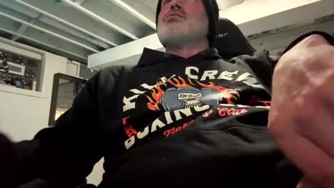 Snapshot of mister_bigg_dick chatting on 02-14-25, 12:41 AJ online show from 02-14-25, 12:41