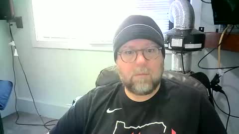 Mr. Happy online show from 01-20-25, 06:32