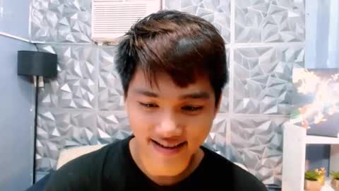 Snapshot of mister_officer chatting on 10-26-25, 08:26 SAINT SACHI will make your day online show from 10-26-25, 08:26