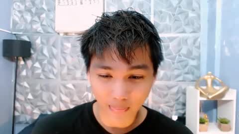 Snapshot of mister_officer chatting on 11-01-25, 05:31 SAINT SACHI will make your day online show from 11-01-25, 05:31