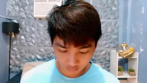 Snapshot of mister_officer chatting on 11-04-25, 01:05 SAINT SACHI will make your day online show from 11-04-25, 01:05