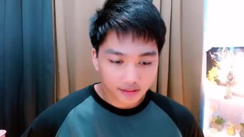 Snapshot of mister_officer chatting on 11-29-25, 07:50 SAINT SACHI will make your day online show from 11-29-25, 07:50