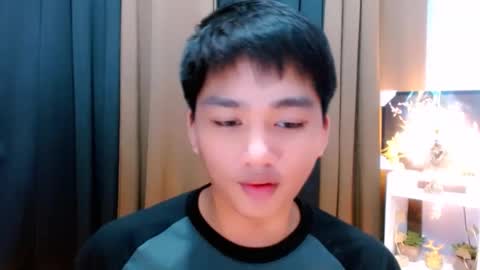 Snapshot of mister_officer chatting on 11-30-25, 04:55 SAINT SACHI will make your day online show from 11-30-25, 04:55