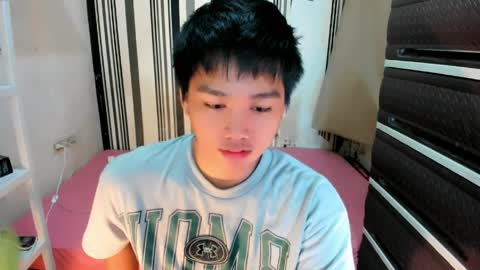Snapshot of mister_officer chatting on 04-05-26, 08:39 SAINT SACHI will make your day online show from 04-05-26, 08:39