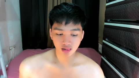 Snapshot of mister_officer chatting on 04-15-26, 07:58 SAINT SACHI will make your day online show from 04-15-26, 07:58