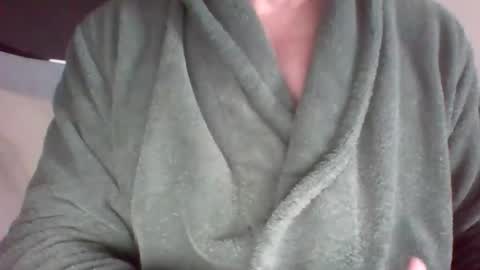 mister_tommm80 online show from 11-17-25, 07:58