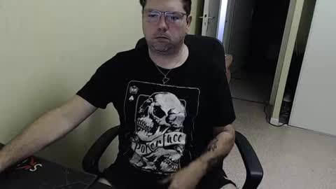 Snapshot of mistercoeur1 chatting on 12-03-24, 09:11 mistercoeur online show from 12-03-24, 09:11