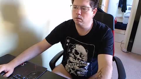 Snapshot of mistercoeur1 chatting on 12-31-24, 01:30 mistercoeur online show from 12-31-24, 01:30