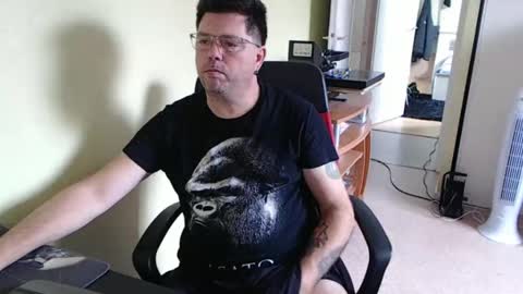 Snapshot of mistercoeur1 chatting on 09-20-25, 07:53 mistercoeur online show from 09-20-25, 07:53