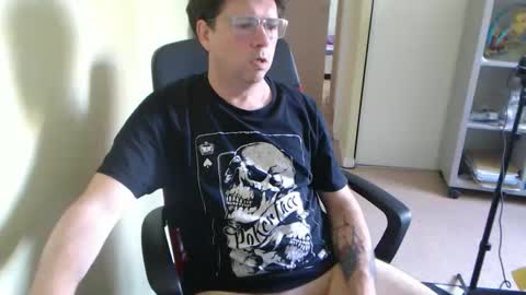 Snapshot of mistercoeur1 chatting on 04-23-26, 03:25 mistercoeur online show from 04-23-26, 03:25