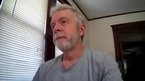 Snapshot of misterfancy10 chatting on 07-11-26, 03:04 misterfancy10 online show from 07-11-26, 03:04