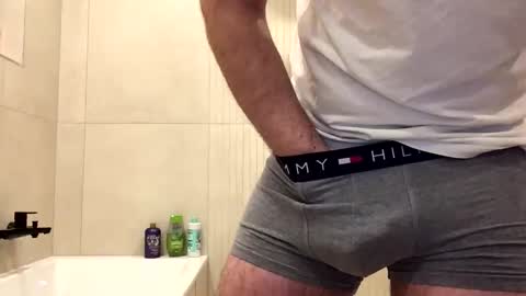 Snapshot of misterxy567 chatting on 01-16-26, 04:33 misterxy567 online show from 01-16-26, 04:33