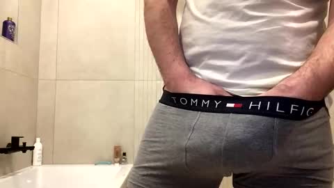 Snapshot of misterxy567 chatting on 02-09-26, 06:12 misterxy567 online show from 02-09-26, 06:12