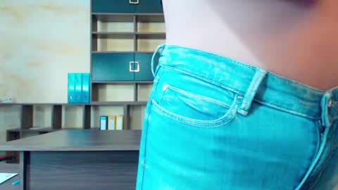 Brina online show from 01-31-25, 08:11