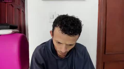 Snapshot of mistic_orgamsxxx18 chatting on 07-19-26, 01:48 Sexy couple ready to play without limits here we do everything online show from 07-19-26, 01:48