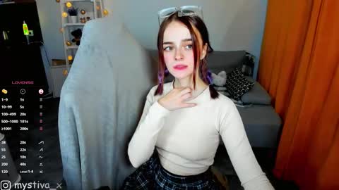 Hi everyone Im Tina online show from 09-13-25, 06:51