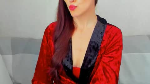 Snapshot of mistress_ass chatting on 06-01-26, 07:54 Victoria Eden online show from 06-01-26, 07:54