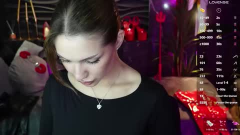 Darsy online show from 10-15-25, 01:55