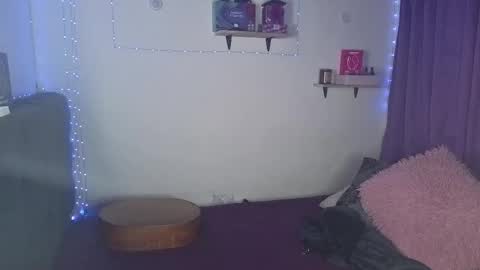 Snapshot of mistress_ditta2 chatting on 09-23-25, 06:49 online show from 09-23-25, 06:49