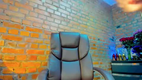 mistress_milana_ online show from 11-23-25, 11:10