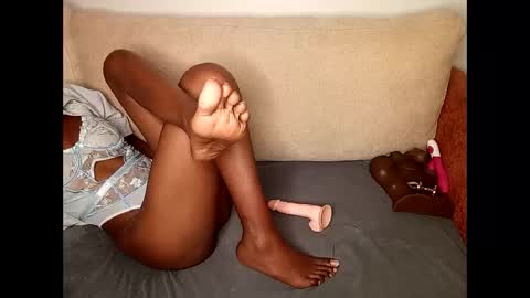 mistress_valentina1 online show from 03-28-26, 01:49