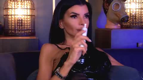 Snapshot of mistresselenia chatting on 06-26-26, 10:30 Elenia online show from 06-26-26, 10:30