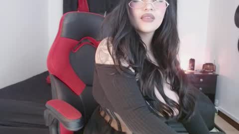 Snapshot of mistresslombana_666 chatting on 01-28-25, 08:04 Mistresslombana online show from 01-28-25, 08:04