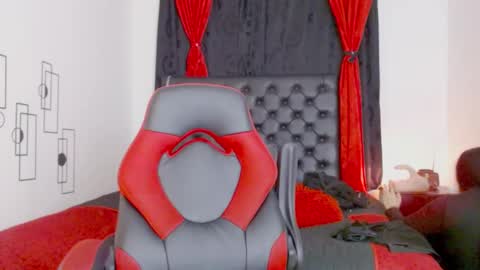 Snapshot of mistresslombana_666 chatting on 09-14-25, 04:33 Mistresslombana online show from 09-14-25, 04:33