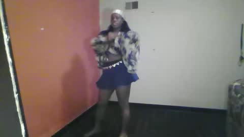 mistressmochareign online show from 03-10-26, 06:07