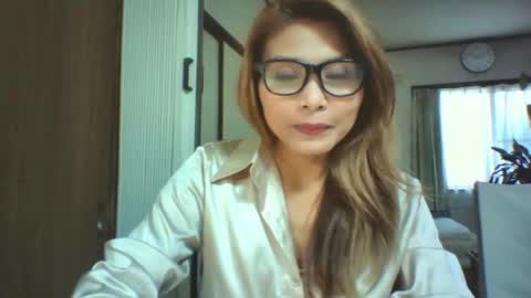mistressneonata online show from 04-14-26, 04:51