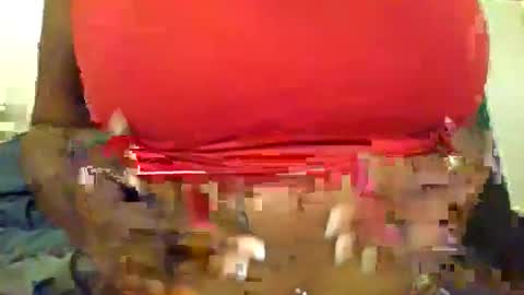 Snapshot of mistressroxxxy chatting on 11-26-25, 08:15 mistressroxxxy online show from 11-26-25, 08:15