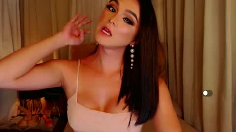 Leah online show from 02-24-25, 06:47