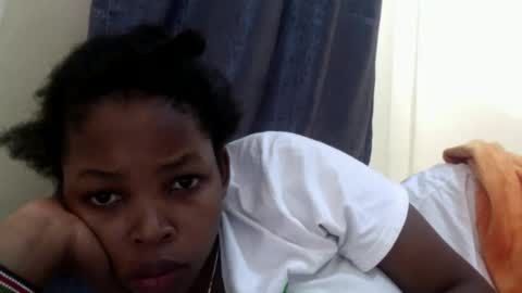 misty_shee online show from 10-05-25, 07:50
