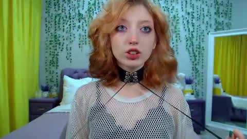 Snapshot of mistymarlow chatting on 10-02-25, 06:09 Misty online show from 10-02-25, 06:09