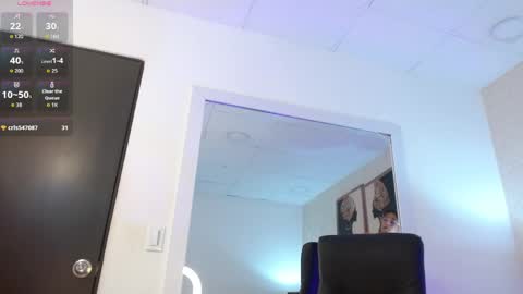 Snapshot of mistyy_01 chatting on 06-05-26, 01:56 MISTY online show from 06-05-26, 01:56