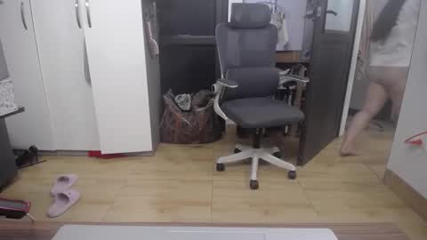 Snapshot of misumiko96 chatting on 02-25-26, 03:05 Misumiko96 online show from 02-25-26, 03:05