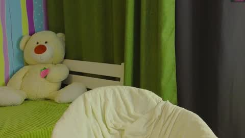 Snapshot of mitch911 chatting on 01-30-25, 06:21 alice online show from 01-30-25, 06:21