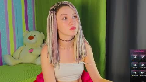 Snapshot of mitch911 chatting on 02-20-25, 05:01 alice online show from 02-20-25, 05:01