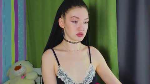 Snapshot of mitch911 chatting on 03-12-25, 03:02 alice online show from 03-12-25, 03:02