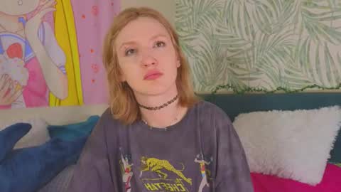 Snapshot of mitch911 chatting on 09-26-25, 02:04 alice online show from 09-26-25, 02:04