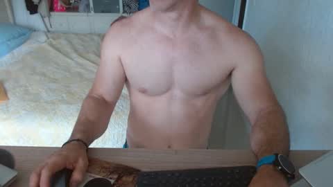 Snapshot of mitcheli chatting on 02-25-25, 09:02 Onlyfans online show from 02-25-25, 09:02