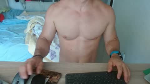 Snapshot of mitcheli chatting on 09-30-25, 02:00 Onlyfans online show from 09-30-25, 02:00