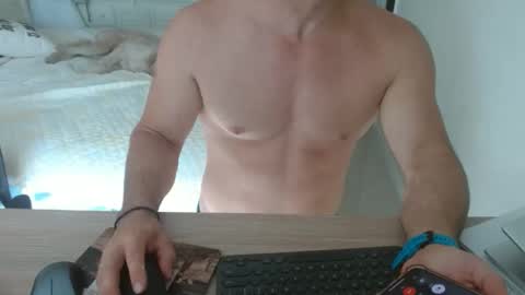 Snapshot of mitcheli chatting on 11-07-25, 03:56 Onlyfans online show from 11-07-25, 03:56