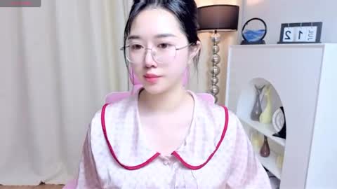 Snapshot of miu99999 chatting on 07-13-26, 02:03 miu99999 online show from 07-13-26, 02:03