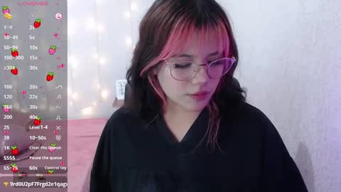 mixie_cute online show from 01-19-25, 09:23