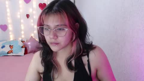 mixie_cute online show from 02-16-25, 05:04
