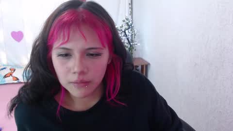 mixie_cute online show from 02-18-25, 11:08