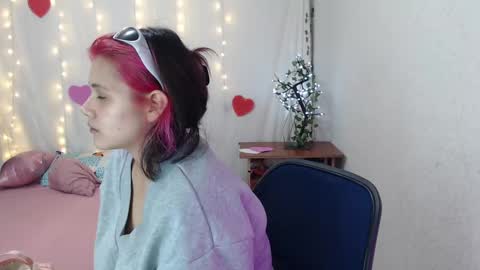 mixie_cute online show from 02-23-25, 03:08