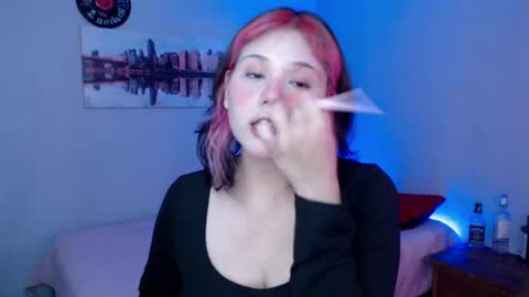 mixie_cute online show from 03-07-25, 08:33